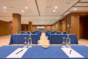 Becquer Hotel, Historic City Center