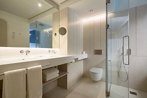 Becquer Hotel, Historic City Center