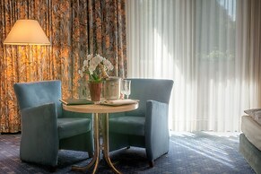 Hotel Ambassador Bosten