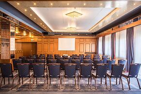 Hotel Ambassador Bosten