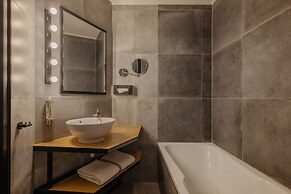 Leonardo Hotel Groningen City Center