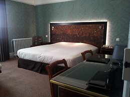 Le Grand Hotel Tours