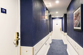 The Deck Hotel by HappyCulture