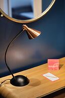 Hotel Charlemagne By HappyCulture