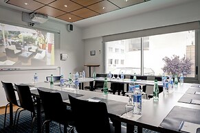 Hotel Charlemagne By HappyCulture