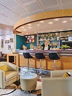 Hotel Charlemagne By HappyCulture