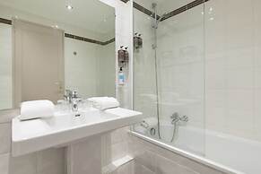 Hotel Charlemagne By HappyCulture