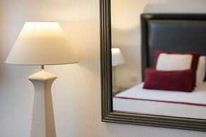 Hotel Charlemagne By HappyCulture