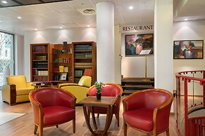 Hotel Charlemagne By HappyCulture