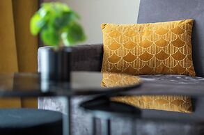 Hotel Charlemagne By HappyCulture