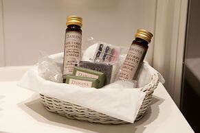 Hôtel Serotel Lutèce