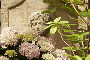 Hotel Chambiges Elysées