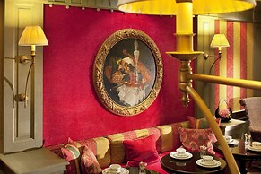 Hotel Chambiges Elysées