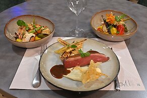 Dali Hôtel - Restaurant