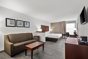 Comfort Inn & Suites Cincinnati Eastgate