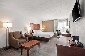Comfort Inn & Suites Cincinnati Eastgate