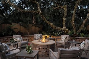 Courtyard Cocoa Beach Cape Canaveral