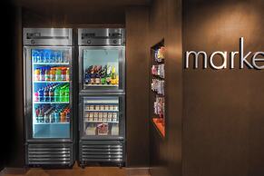 Courtyard by Marriott Oakland Airport