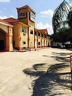 Scottish Inn & Suites - Hobby Airport