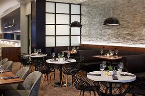 Residence Inn Minneapolis Downtown at The Depot by Marriott