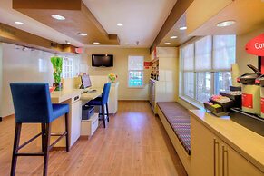TownePlace Suites by Marriott Raleigh Cary-Weston Parkway