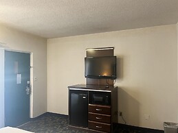 Motel 6 Oceanside, CA Marina / Camp Pendleton