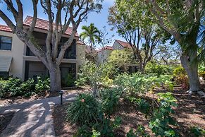 Sanibel Moorings Condo Resort