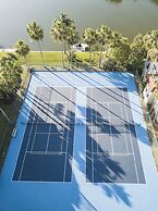 Sanibel Moorings Condo Resort