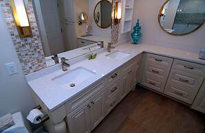 Sanibel Moorings Condo Resort