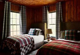 Bluebird Cady Hill Lodge