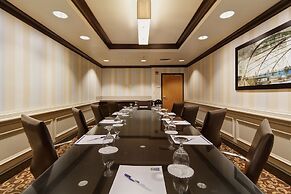 Holiday Inn Express Hotel & Suites Warwick-Providence (Arpt) by IHG