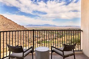 Hotel ADERO Scottsdale Resort, Autograph Collection, Fountain Hills ...