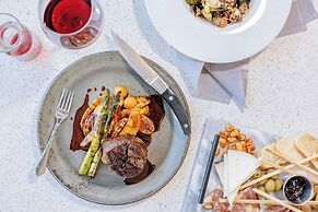 ADERO Scottsdale Resort, Autograph Collection