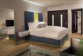 Sunset Marquis