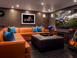 Sunset Marquis