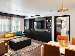 Sunset Marquis