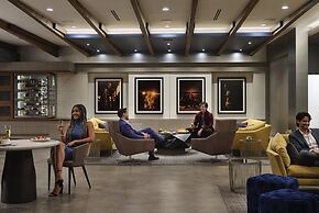 Sunset Marquis