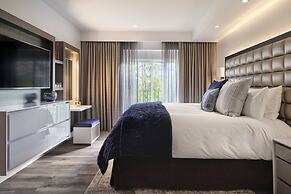 Sunset Marquis