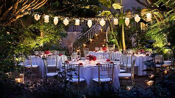 Sunset Marquis
