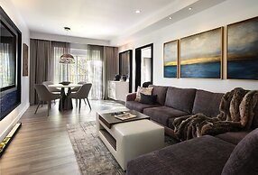Sunset Marquis