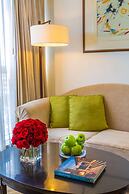 Discovery Suites