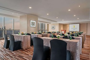 Discovery Suites