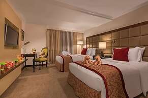 Discovery Suites