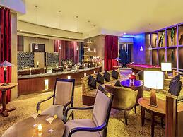 Discovery Suites