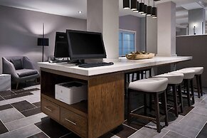 Delta Hotels by Marriott Norfolk Airport