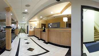Holiday Inn Express Hotel & Suites by IHG