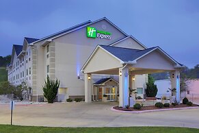 Holiday Inn Express Hotel & Suites by IHG