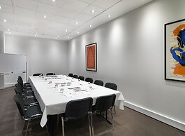 Adina Apartment Hotel Sydney Darling Harbour