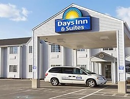 Days Inn & Suites by Wyndham Spokane Airport Airway Heights