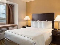 Days Inn & Suites by Wyndham Spokane Airport Airway Heights